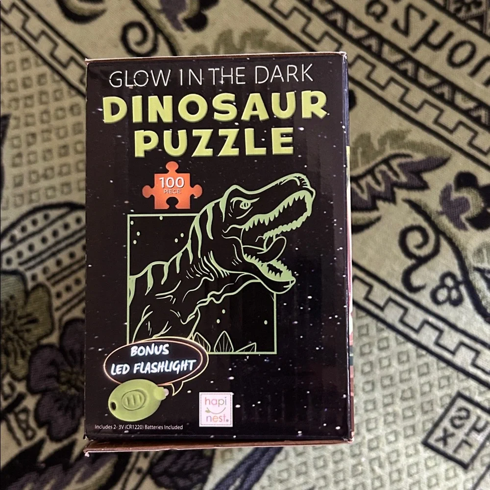 Glow in the Dark Dinosaur Puzzle - 100 Pieces